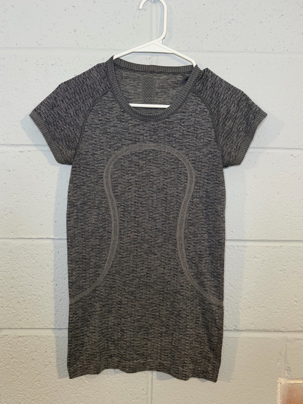 Lululemon Swiftly Tech Short Sleeve Crew